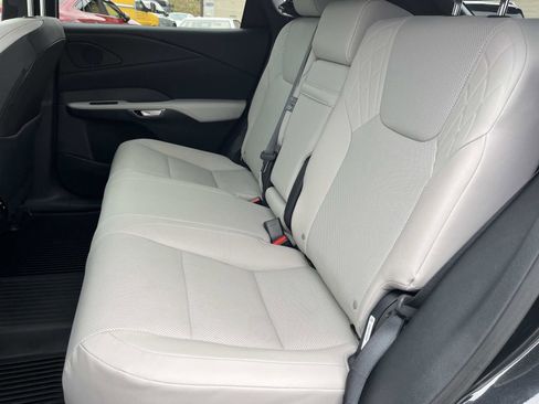 Used 2023 Lexus RX 350 Premium image 13