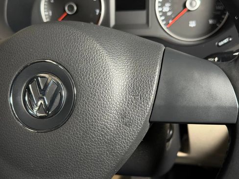 Used 2012 Volkswagen Jetta SE FWD image 30