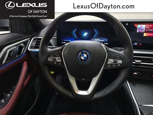 Used 2023 BMW i4 eDrive40 RWD image 1