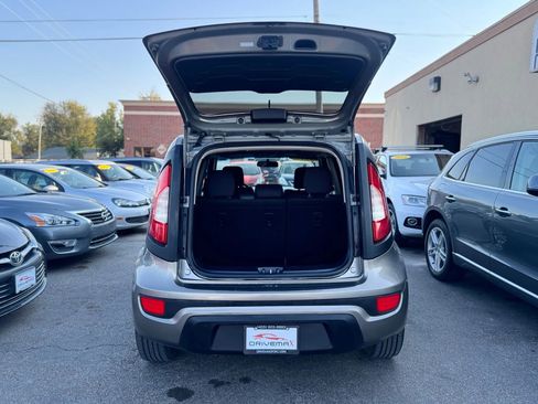 Used 2013 Kia Soul EV image 7