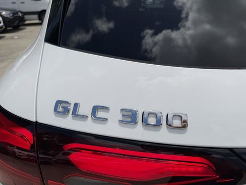 Certified 2026 Mercedes-Benz GLC 300 image 21