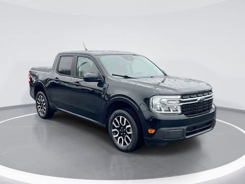 Used 2022 Ford Maverick Lariat image 1