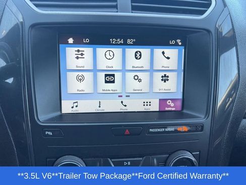 Used 2018 Ford Explorer XLT w/ Equipment Group 202A AWD/4WD image 11