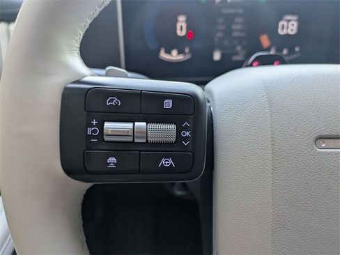 Used 2024 Hyundai Santa Fe SEL image 12