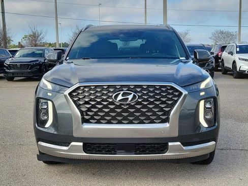 Used 2022 Hyundai Palisade Calligraphy w/ Cargo Package FWD image 2