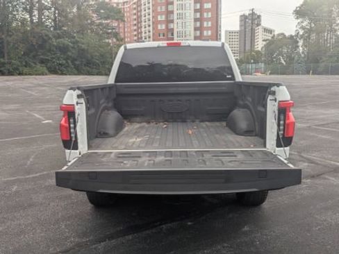 Used 2022 Ford F150 Lightning Pro image 13