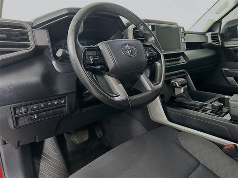 Used 2022 Toyota Tundra SR5 image 15