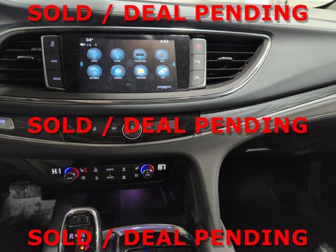 Used 2019 Buick Enclave Premium w/ Experience Buick Package image 12