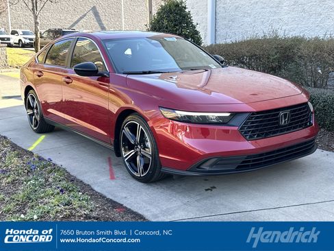 Certified 2024 Honda Accord Sport image 1