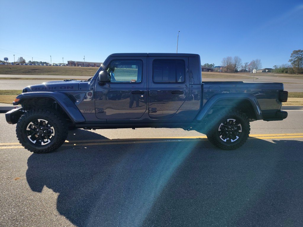 New 2026 Jeep Gladiator Rubicon AWD/4WD image 6
