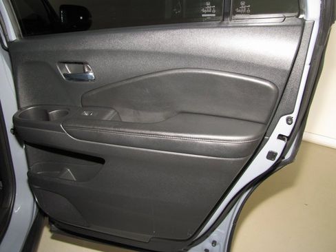 Certified 2022 Honda Pilot Sport image 18