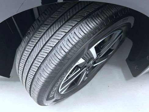 Used 2024 Nissan Sentra SV w/ All-Weather Package image 23