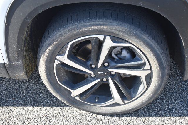 Used 2022 Chevrolet TrailBlazer RS FWD image 11