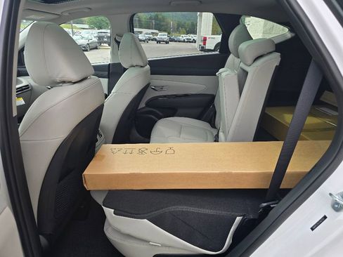 New 2026 Hyundai Tucson Limited image 10