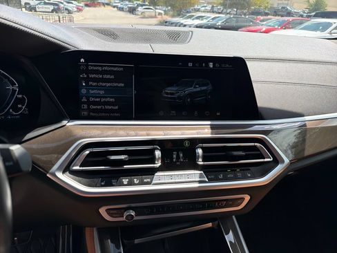 Used 2022 BMW X5 xDrive45e w/ M Sport Package AWD/4WD image 29