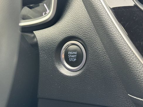 Used 2022 Toyota Corolla XSE image 20