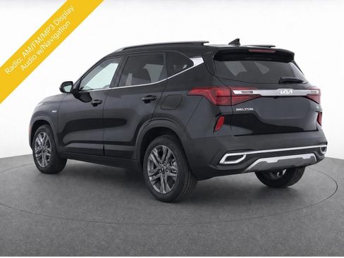 Certified 2023 Kia Seltos S w/ Navigation Package AWD/4WD image 8