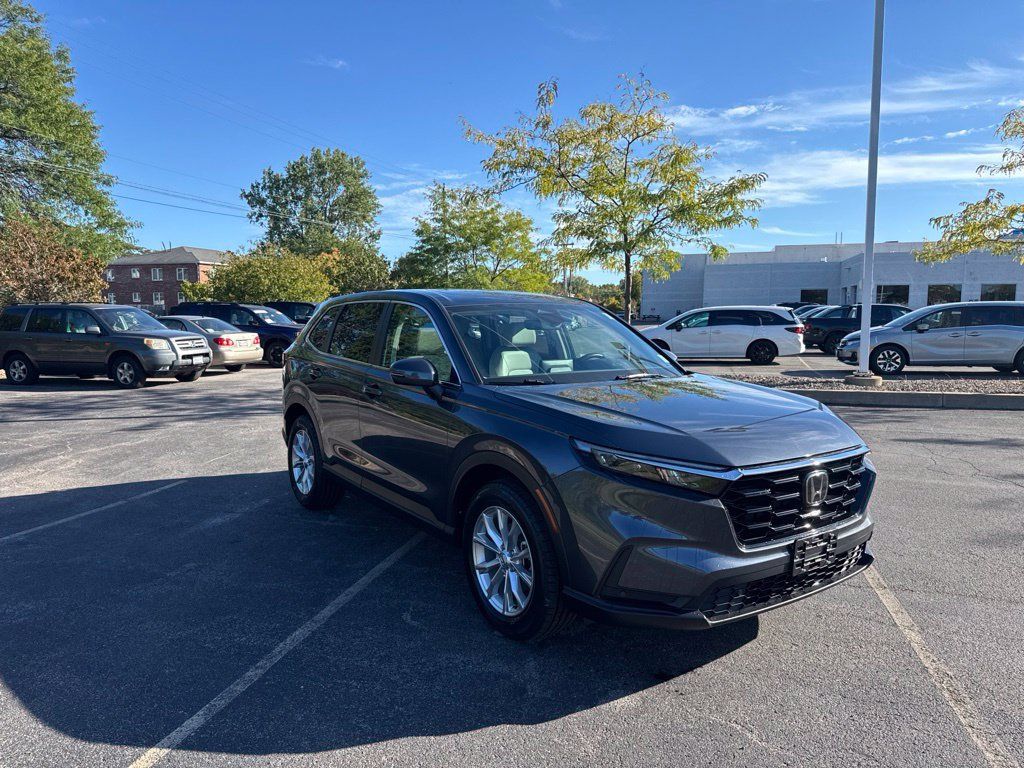 Used 2024 Honda CR-V EX-L image 2
