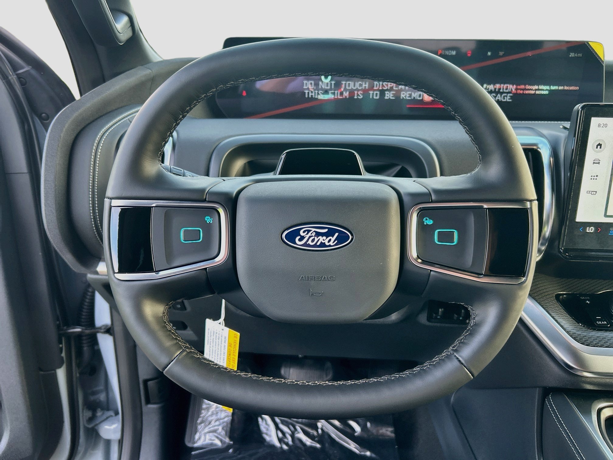 New 2027 Ford Expedition Platinum w/ Stealth Appearance Package RWD image 7