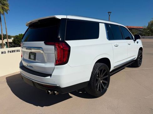 Used 2021 GMC Yukon XL Denali image 21