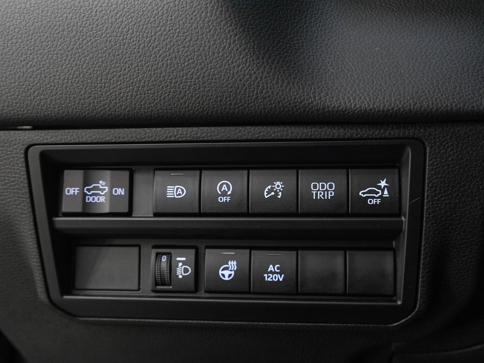 Used 2023 Toyota Tundra Limited AWD/4WD image 27