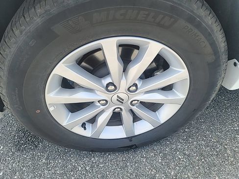 Used 2025 Dodge Durango GT RWD image 8