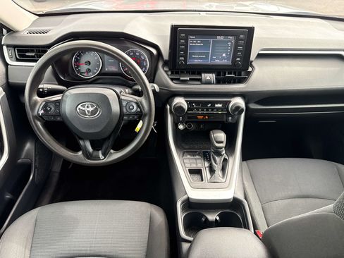 Used 2019 Toyota RAV4 LE w/ All Weather Liner Package AWD/4WD image 15