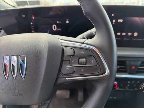 Used 2025 Buick Encore GX Sport Touring w/ Comfort Package image 21