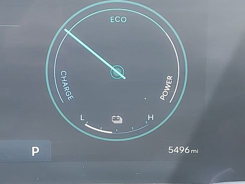 Used 2025 Hyundai Santa Fe Limited image 37