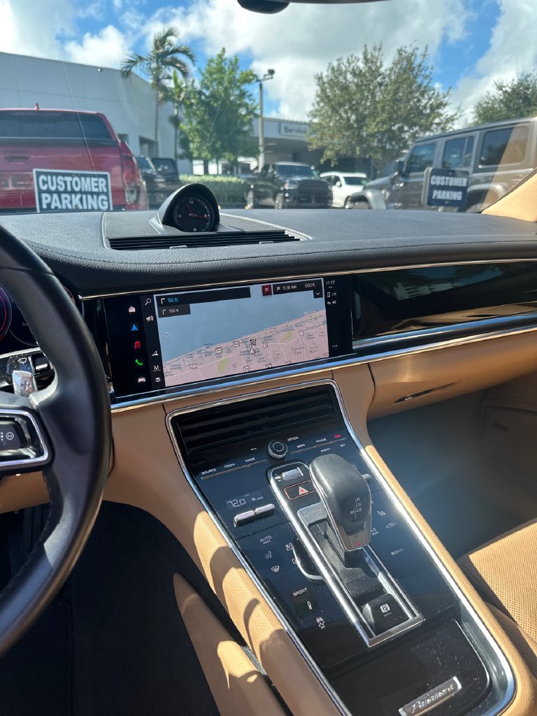 Used 2022 Porsche Panamera 4 AWD/4WD image 3