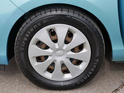 Used 2012 Toyota Prius C Three image 15