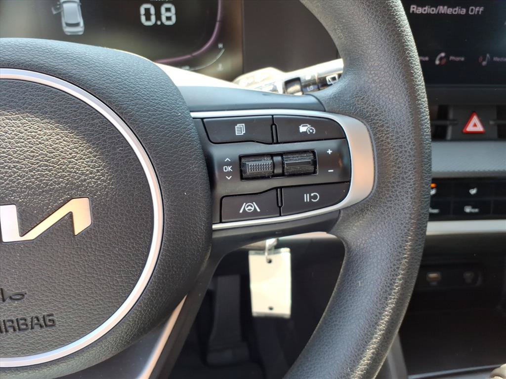 Used 2023 Kia Sportage LX AWD/4WD image 21