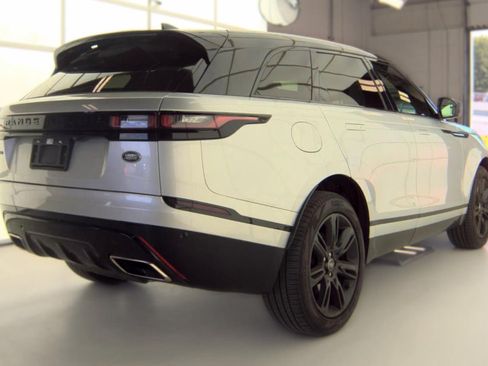 Used 2023 Land Rover Range Rover Velar R-Dynamic S AWD/4WD image 9