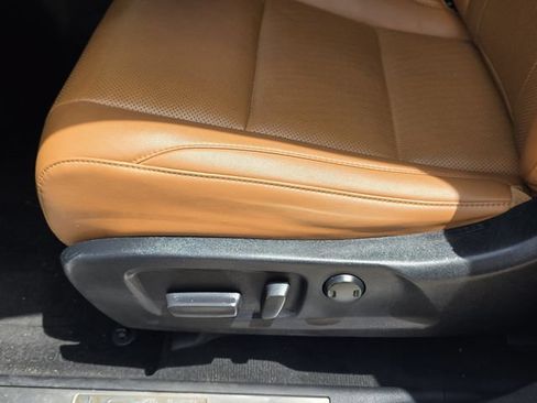Used 2021 Lexus RX 350L FWD w/ Premium Package image 21