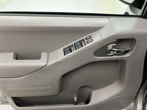 Used 2016 Nissan Frontier SV w/ SV Value Truck Package image 20