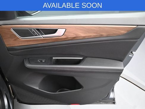 Used 2024 Volkswagen Atlas SE AWD/4WD image 36
