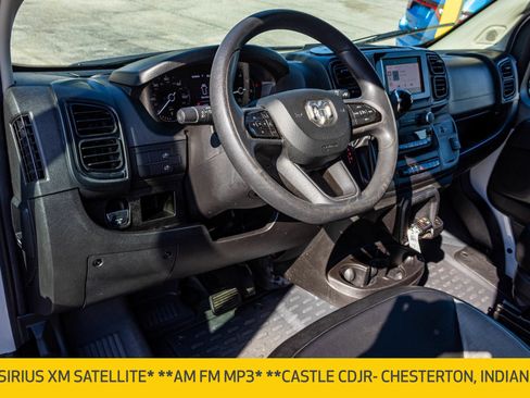 Used 2023 RAM ProMaster 2500 FWD image 5