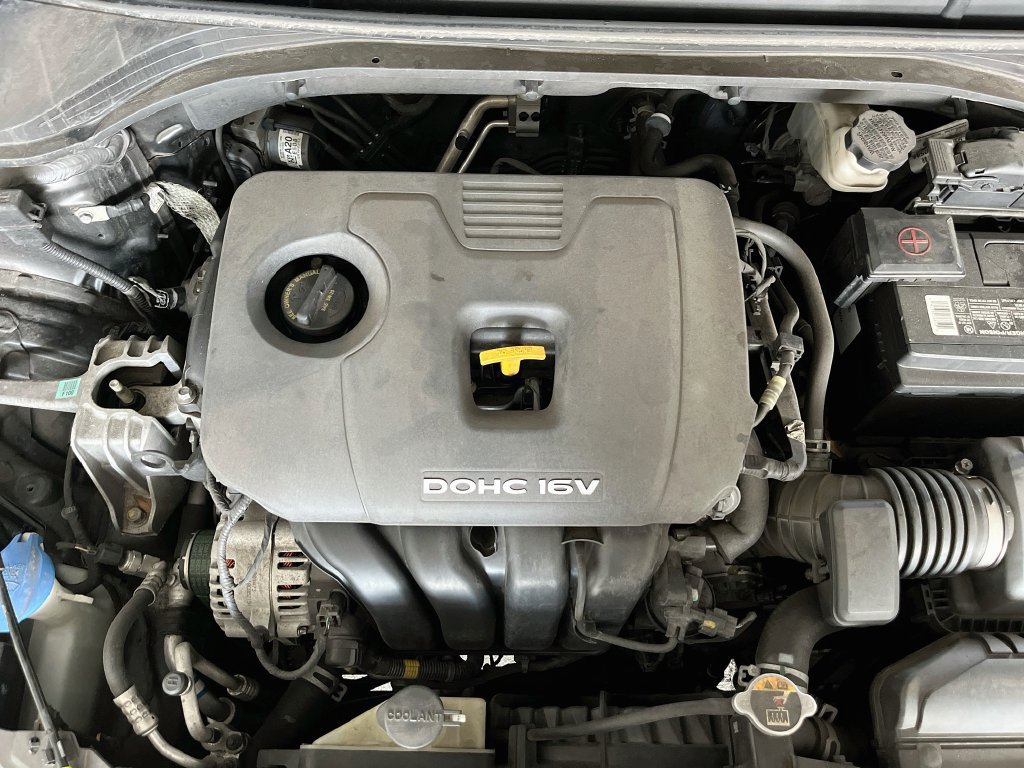 Used 2018 Hyundai Elantra SE w/ Cargo Package FWD image 26