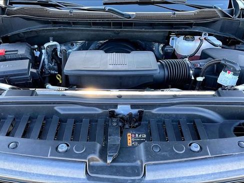 Used 2024 Chevrolet Silverado 1500 LT Trail Boss w/ LT Trail Boss Premium Package image 30