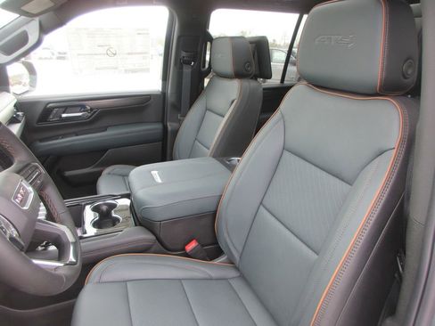 New 2026 GMC Yukon AT4 image 11