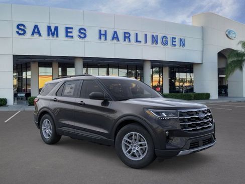 New 2026 Ford Explorer Active w/ Active Comfort Package RWD image 7