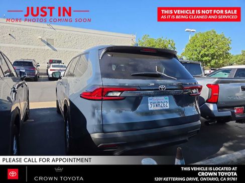 Used 2026 Toyota Grand Highlander FWD image 5