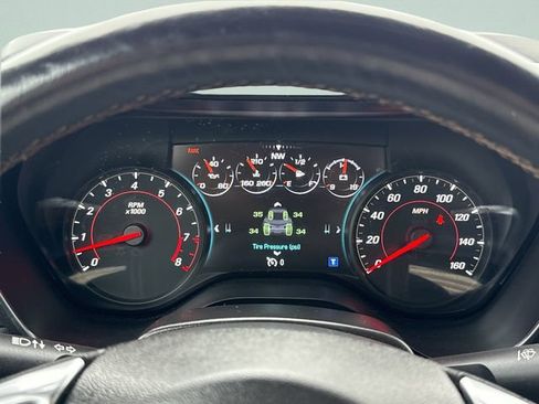 Used 2016 Chevrolet Camaro LT RWD image 42