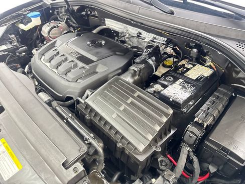 Used 2024 Volkswagen Tiguan SEL R-Line AWD/4WD image 75