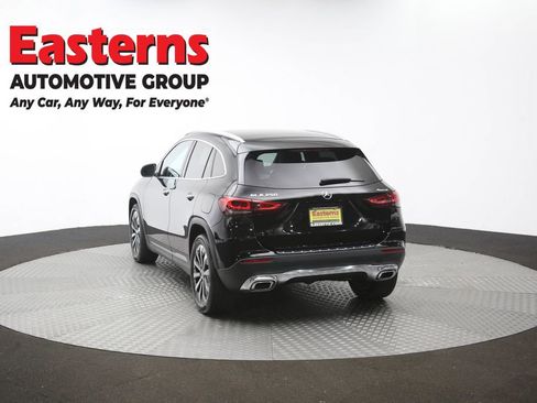 Used 2021 Mercedes-Benz GLA 250 4MATIC image 40