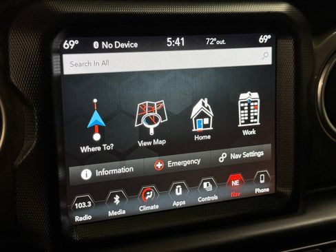 Used 2018 Jeep Wrangler Unlimited Sahara w/ Uconnect 4C Nav & Sound Group AWD/4WD image 60