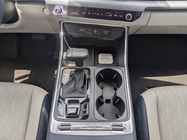 New 2026 Kia Carnival SX FWD image 22
