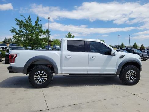 Used 2019 Ford F150 Raptor w/ Equipment Group 802A Luxury AWD/4WD image 2