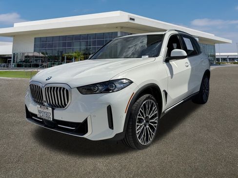 Used 2025 BMW X5 sDrive40i image 4