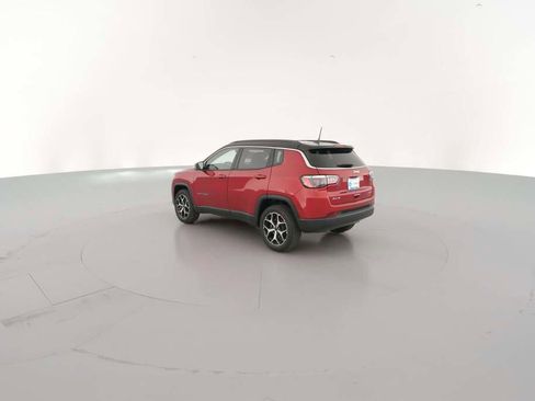 New 2026 Jeep Compass Limited image 8